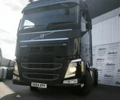 Розборка запчастини шрот вантажних автомобілів VOLVO FH FM ВОЛЬВО ФШ Ф