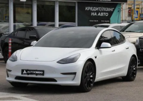 Tesla Model 3, 2023р.