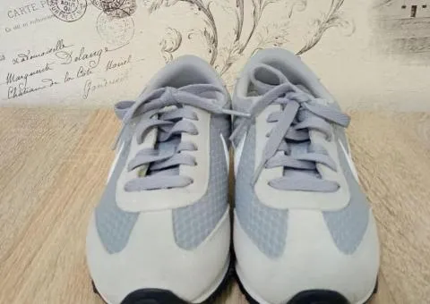 Women's sneakers NIKE Oceania Textile original size 38.5 (24.5 cm) - 1/5