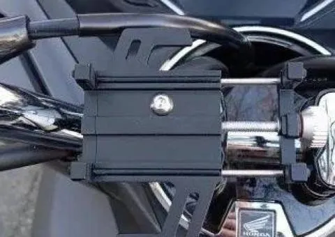 Best phone holder for handlebar — phone mount for handlebar clamp