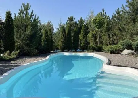 Pool Rental with Gazebo, on a Secured Property!