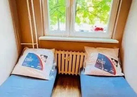 Bed in a room Metro Obolon Minska Heroiv Dnipra No commission