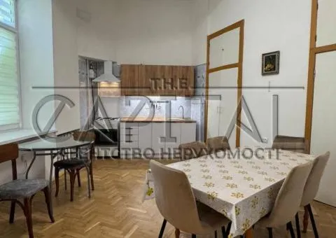 Rent 4-room apartment, 3rd floor of 5-storey building - Yaroslaviv Val St, Kyiv - 6/10