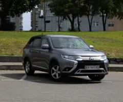 Mitsubishi Outlander, 2021 г.