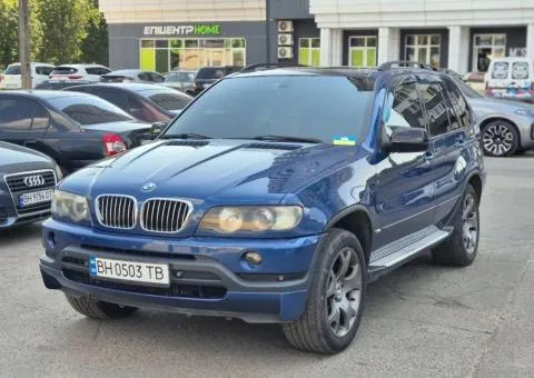BMW X5 4.4 газ/бензин