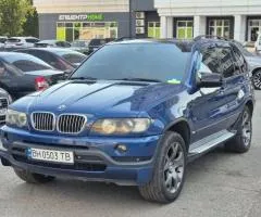 BMW X5 4.4 газ/бензин
