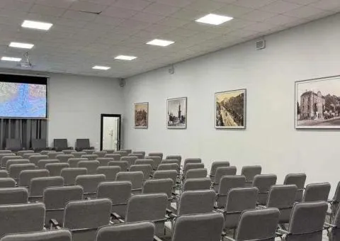 ПРОДАЖ готового конференц-залу в центрі Подолу — 201 м², ЖК Podil Plaza