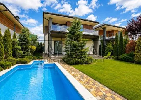 private house - 1/10