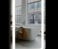 Дзеркало з LED підсвічуванням 1000 х 600 мм.