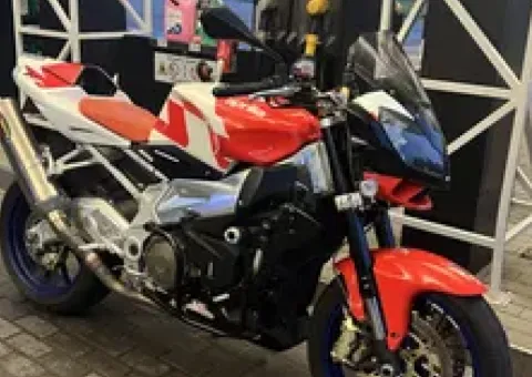 Aprilia Tuono 1000