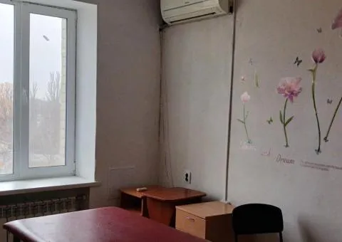 Сдам кабинет 13 кв.м.  пр. Воронцова Правды - 3/4