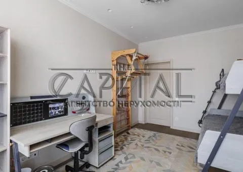 Apartment - 8/10