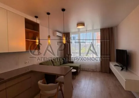 Apartment - 1/10