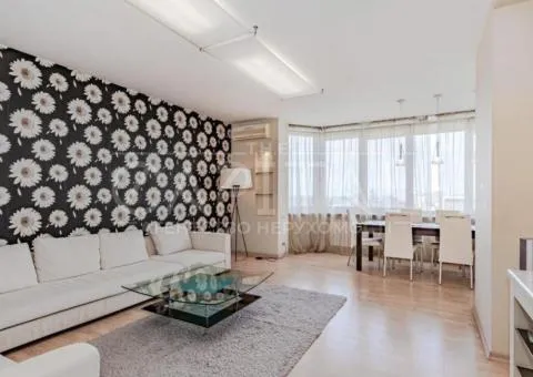 apartment - 3/10
