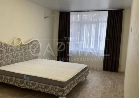 townhouse - 7/10