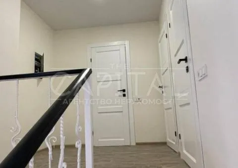 townhouse - 10/10