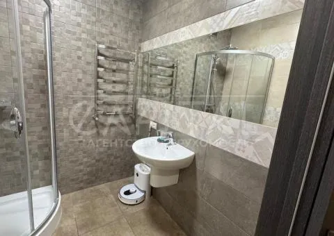 private house - 6/10