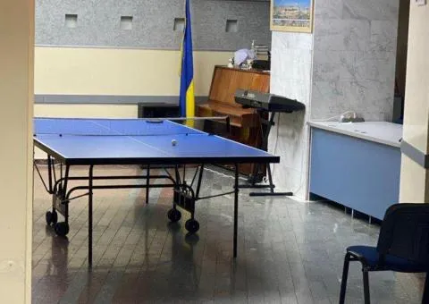 For rent: premises on Yavornytskoho Ave - 1/10