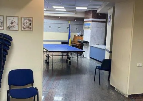 For rent: premises on Yavornytskoho Ave - 4/10