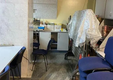 For rent: premises on Yavornytskoho Ave - 9/10