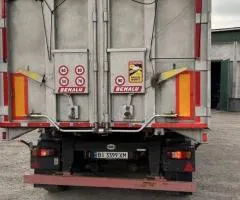 Напівпричіп -зерновоз BeNALU 54куба.