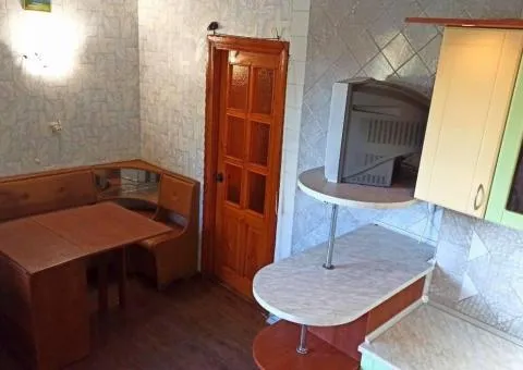 Продаю 2-комнатную, Левобережный, пр. Мира - 5/10