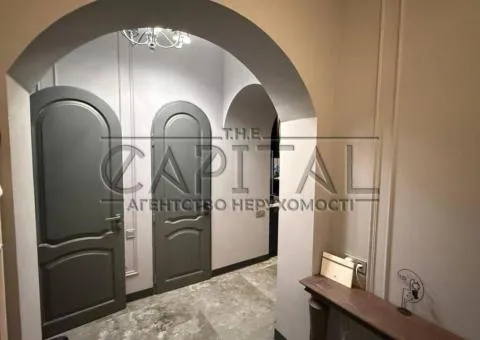 apartment - 8/9