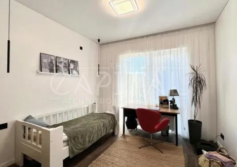 Duplex - 5/10