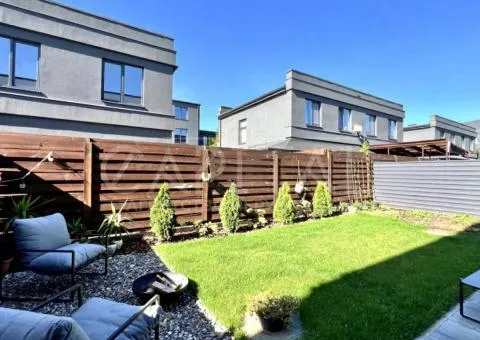 Duplex - 7/10