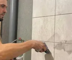 Ремонт квартир будинків. Сантехніка, Електрика, Шпаклівка Штукатурка, Поклейка обоїв, Плиточник
