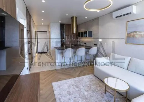 Apartment - 2/10