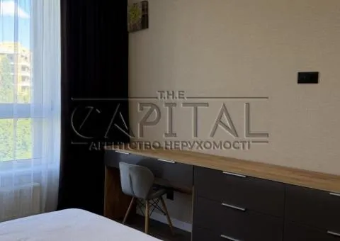 apartment - 4/10