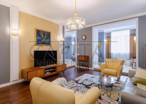 Apartment - 1/10