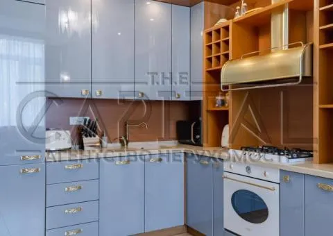 Apartment - 6/10
