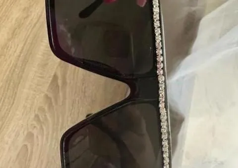 Sunglasses with rhinestones - 4/4