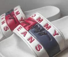 Unisex flip-flops