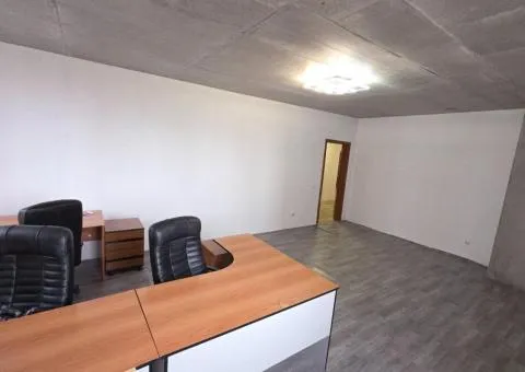 Office for rent in center from 60 sq.m. 2B Dilova St. Owner - 9/10