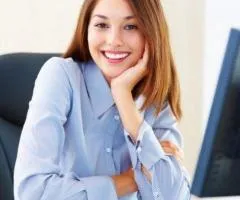 Стильний заклад у самому центрі Києва шукає HOSTES - ADMIN