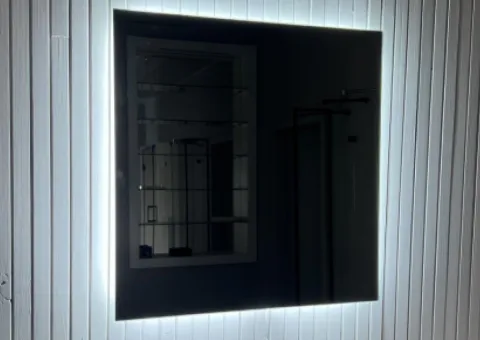 Зеркало с LED-подсветкой 500 х 500 мм