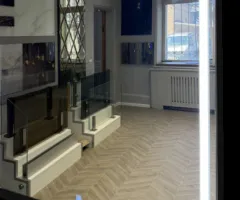 Зеркало с LED-подсветкой 900х900 мм