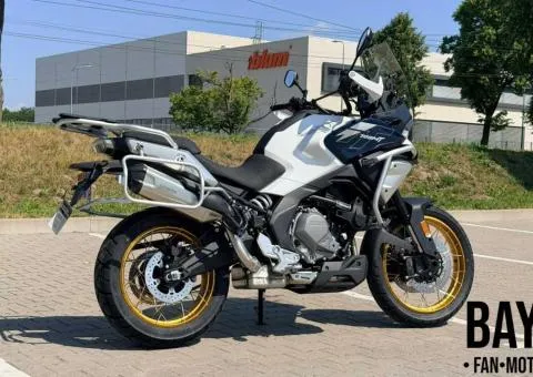 Мотоцикл CFMOTO 700 MT 2026 - 2/3