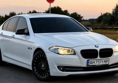 Продам BMW 528i F10 2013 год