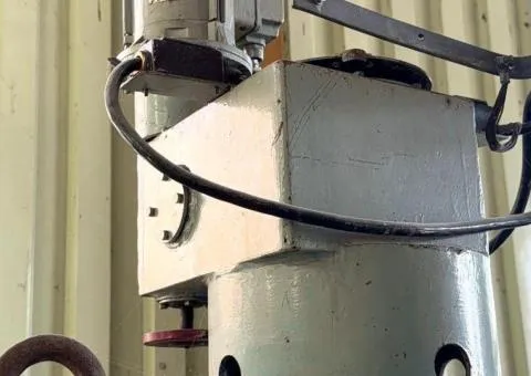 Induction voltage regulator, three-phase - 8/10