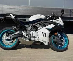 CF MOTO 675 SR-R motorcycle available