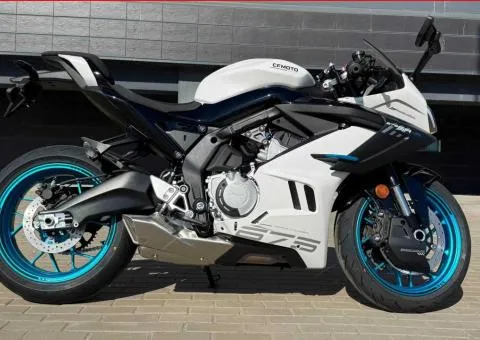 CF MOTO 675 SR-R motorcycle available - 3/3