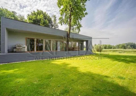 private house - 1/10