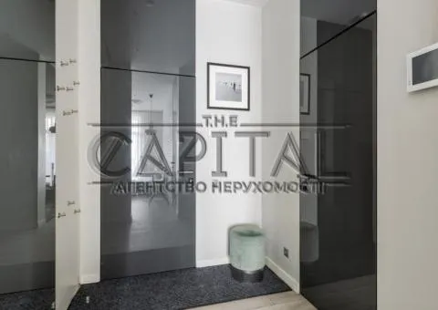 Apartment - 8/10