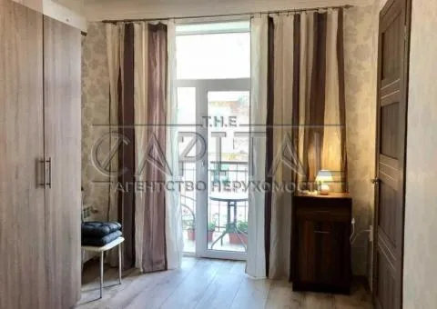Apartment - 2/10