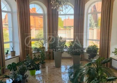 private house - 7/10