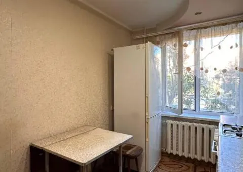 For sale: 2-room apartment in Parusy, Vitrilo - 7/10
